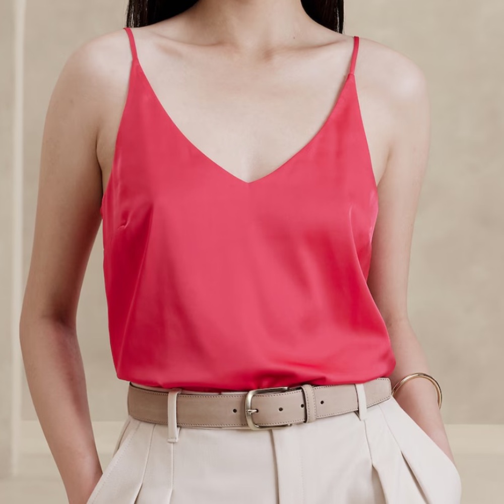 Banana Republic Satin Classic Camisole Top in Pink Crush in Size SP